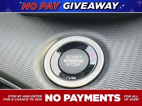 Used 2023 Jeep Grand Cherokee Altitude image 17