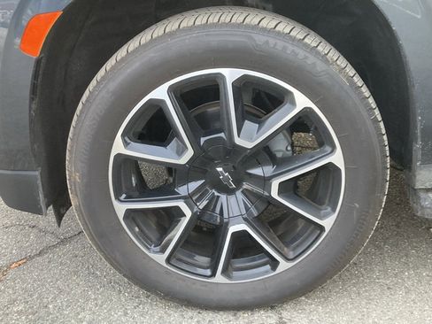 Used 2021 Chevrolet Tahoe RST image 29