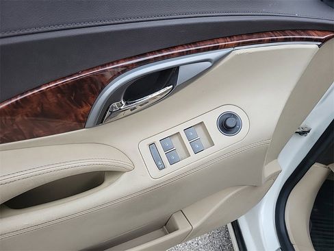 Used 2013 Buick LaCrosse Leather w/ Driver Confidence Package image 19