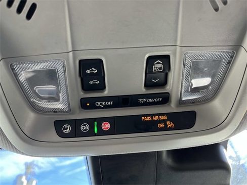 Used 2024 Chevrolet Malibu LT image 32