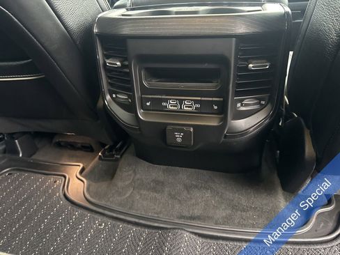 Used 2022 RAM 1500 Limited w/ Body-Colour Bumper Group image 27