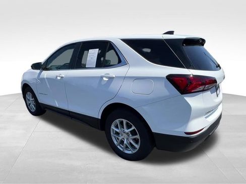 Used 2024 Chevrolet Equinox LT w/ LPO, Floor Liner Package FWD image 6