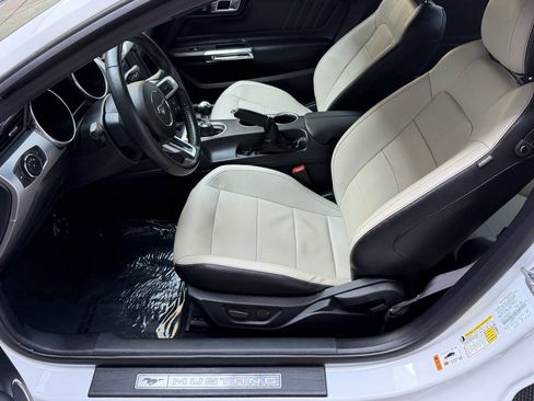 Used 2020 Ford Mustang GT Premium RWD image 14