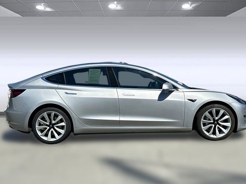 Used 2018 Tesla Model 3 Long Range image 6