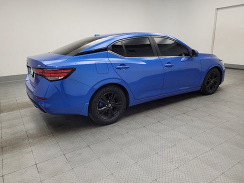 Used 2022 Nissan Sentra SV w/ All-Weather Package FWD image 10