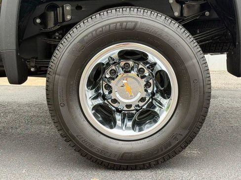 New 2026 Chevrolet Silverado 3500 LT w/ Convenience Package AWD/4WD image 15