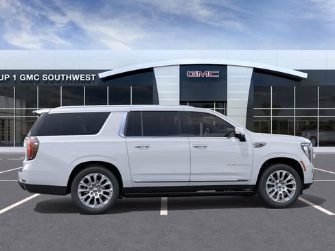 New 2026 GMC Yukon XL Denali image 5