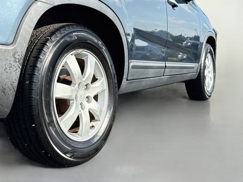 Used 2011 Kia Sorento 2WD w/ Convenience Pkg image 7
