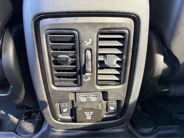 Used 2023 Dodge Durango GT AWD/4WD image 19