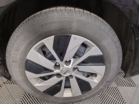 Used 2022 Nissan Altima 2.5 S FWD image 12