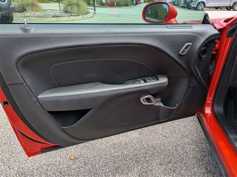 Used 2023 Dodge Challenger R/T w/ Plus Package image 11