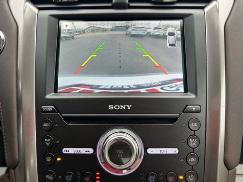 Used 2017 Ford Fusion Energi Platinum image 28