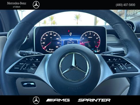 Certified 2023 Mercedes-Benz GLC 300 4MATIC image 30