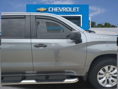 Used 2021 Chevrolet Silverado 1500 Custom AWD/4WD image 31