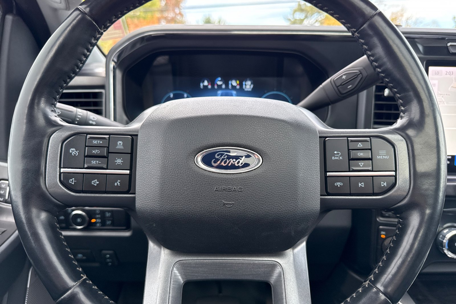 Used 2023 Ford F350 Lariat w/ Lariat Ultimate Package AWD/4WD image 23