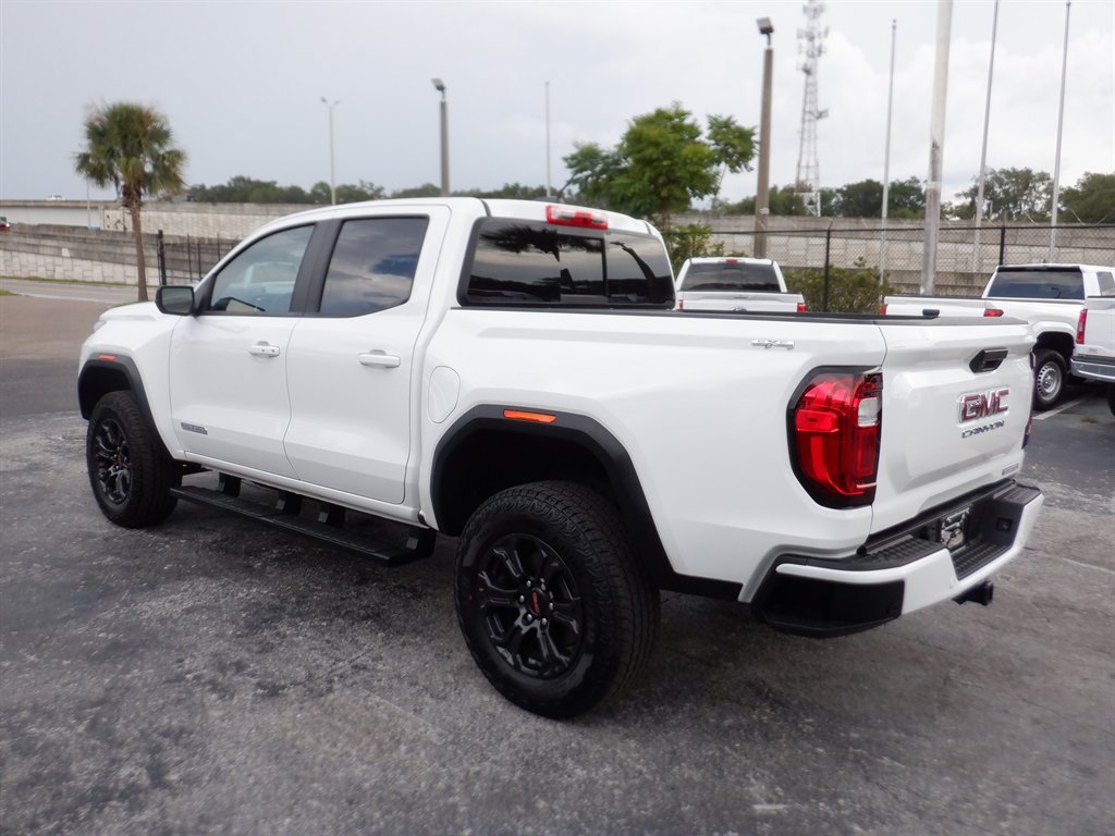 Used 2025 GMC Canyon Elevation w/ Convenience Package AWD/4WD image 4