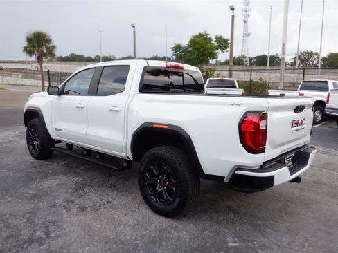 Used 2025 GMC Canyon Elevation w/ Convenience Package AWD/4WD image 4