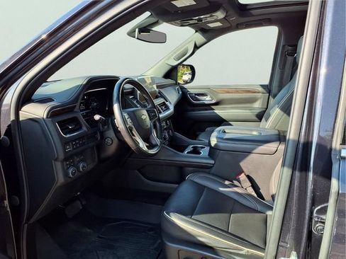 Used 2022 Chevrolet Tahoe Premier AWD/4WD image 18