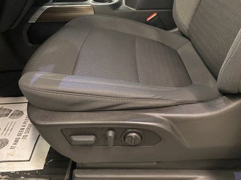 Used 2021 Chevrolet Silverado 1500 LT Trail Boss w/ Bed Protection Package image 14