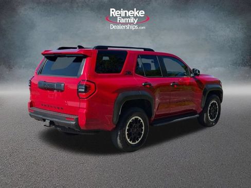 Used 2025 Toyota 4Runner TRD Off-Road Premium w/ Tow Technology Package AWD/4WD image 5