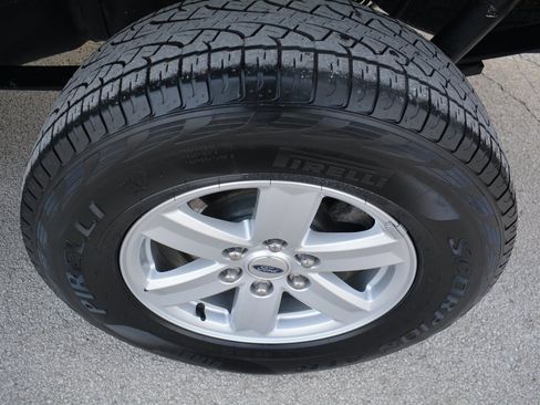 Used 2022 Ford F150 XLT image 22