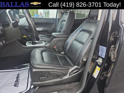 Certified 2021 Chevrolet Colorado ZR2 w/ ZR2 Midnight Special Edition AWD/4WD image 20