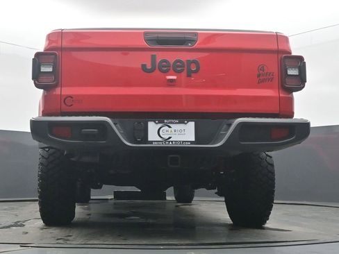 Used 2024 Jeep Gladiator Sport image 50