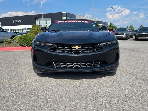 Used 2023 Chevrolet Camaro LT RWD image 2