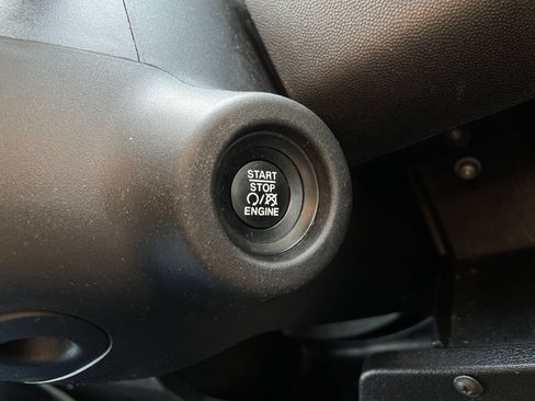 Used 2023 RAM ProMaster 2500 FWD image 17