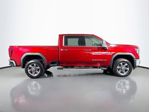 New 2025 GMC Sierra 3500 SLT w/ SLT Convenience Package image 8