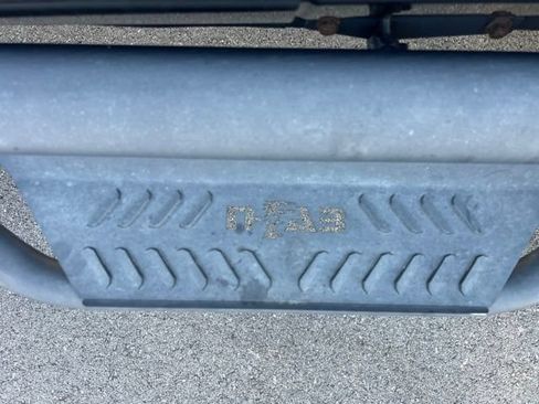 Used 2022 Jeep Wrangler Unlimited Rubicon w/ Xtreme Recon 35" Tire Package AWD/4WD image 13