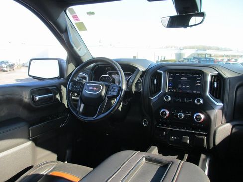 Used 2020 GMC Sierra 1500 AT4 w/ AT4 Premium Package image 25