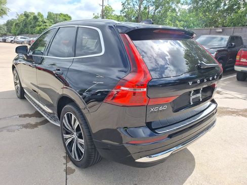 Used 2023 Volvo XC60 B5 Plus w/ Protection Package Premier AWD/4WD image 4