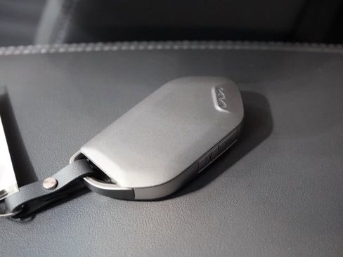 New 2026 Kia Sorento S image 34