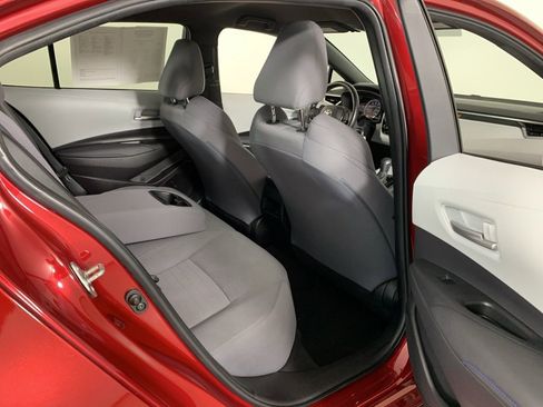 Used 2022 Toyota Corolla SE image 33