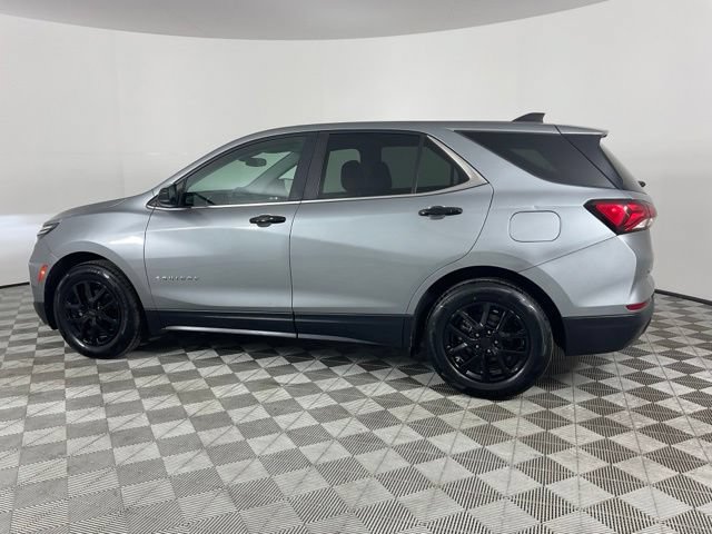 Used 2023 Chevrolet Equinox LT FWD image 3