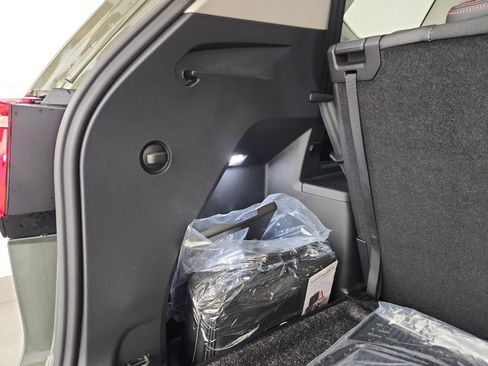 New 2026 Volkswagen Atlas Peak Edition AWD/4WD image 38