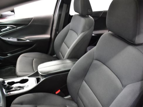 Used 2024 Chevrolet Malibu LT image 16