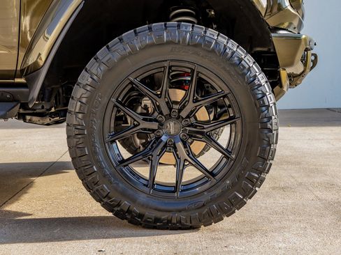 Used 2024 Ford Bronco Raptor w/ Interior Carbon Fiber Pack 6 image 12