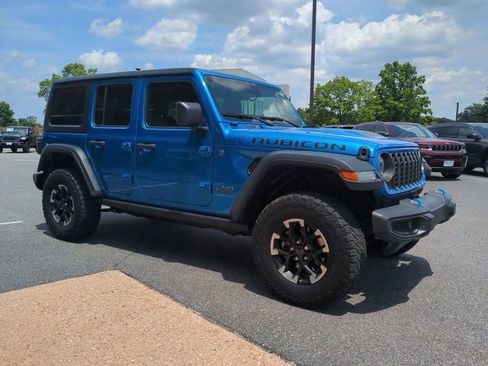 Used 2024 Jeep Wrangler Unlimited Rubicon 4xe AWD/4WD image 2