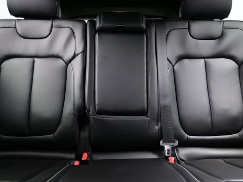 New 2026 Jeep Grand Cherokee Limited w/ Limited Altitude Package image 10