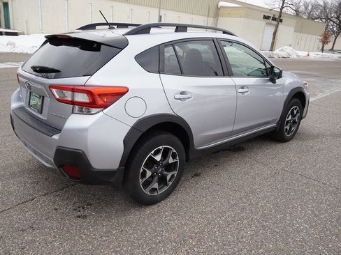 Used 2019 Subaru Crosstrek 2.0i w/ Eyesight System image 12