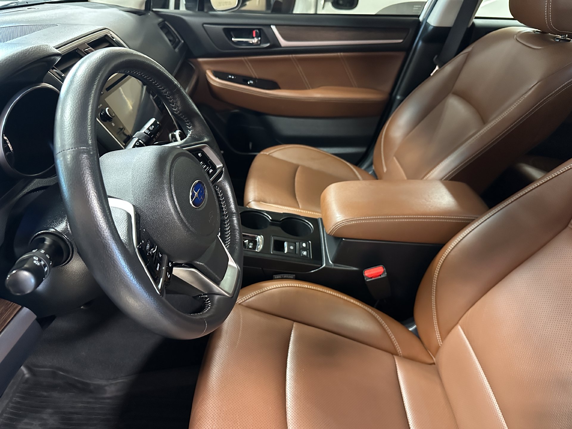 Used 2019 Subaru Outback 2.5i Touring AWD/4WD image 12