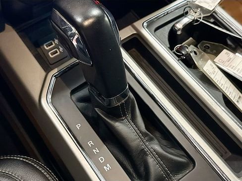 Used 2020 Ford F150 Lariat image 18