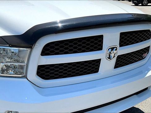 Used 2014 RAM 1500 Express AWD/4WD image 33