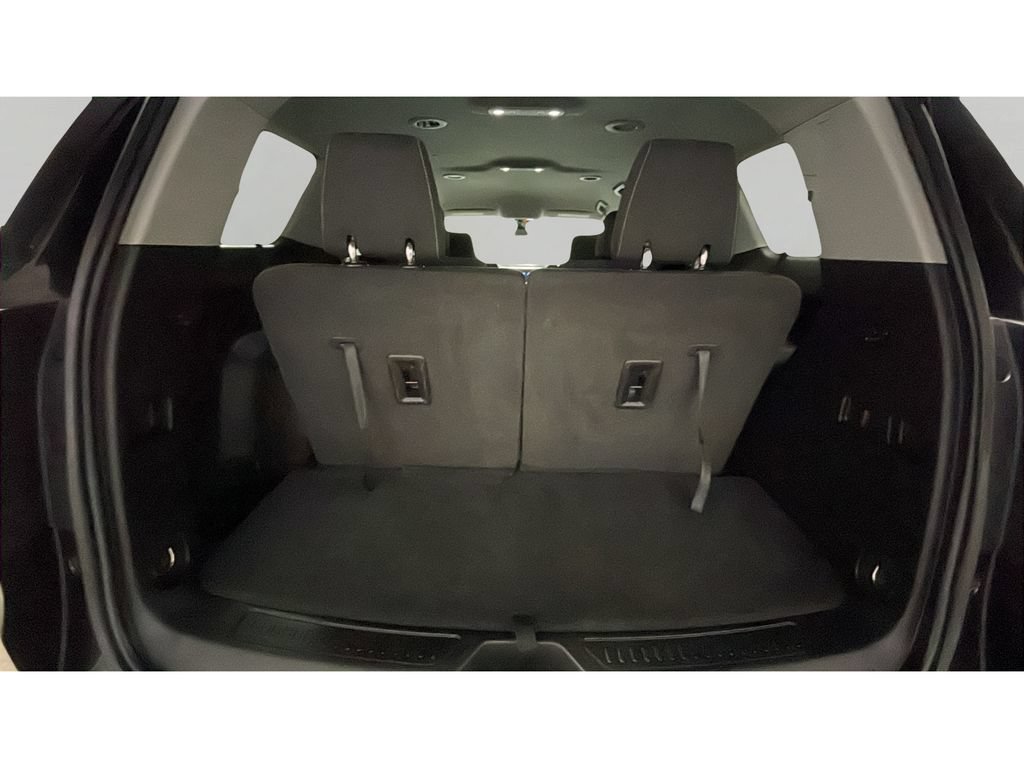 Used 2022 GMC Acadia SLE w/ Elevation Edition AWD/4WD image 16