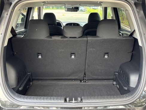 Used 2025 Kia Soul LX w/ LX Technology Package FWD image 29
