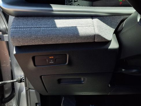 Certified 2026 Volkswagen Tiguan S FWD image 17
