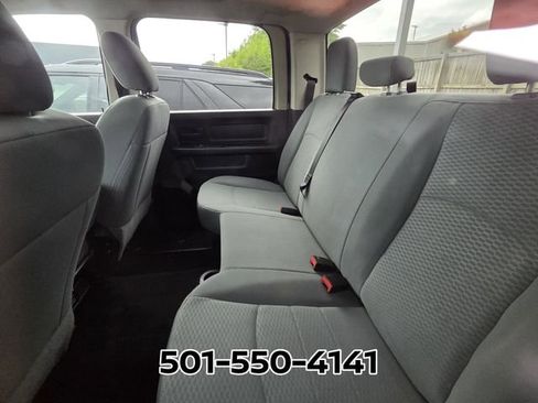 Used 2018 RAM 1500 Express w/ Express Value Package AWD/4WD image 10