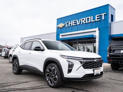 New 2025 Chevrolet Trax RS w/ Sunroof Package